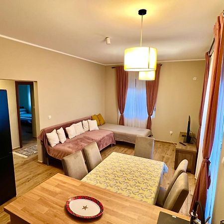 Roomsapartments Popcourt Pančevo Eksteriør billede