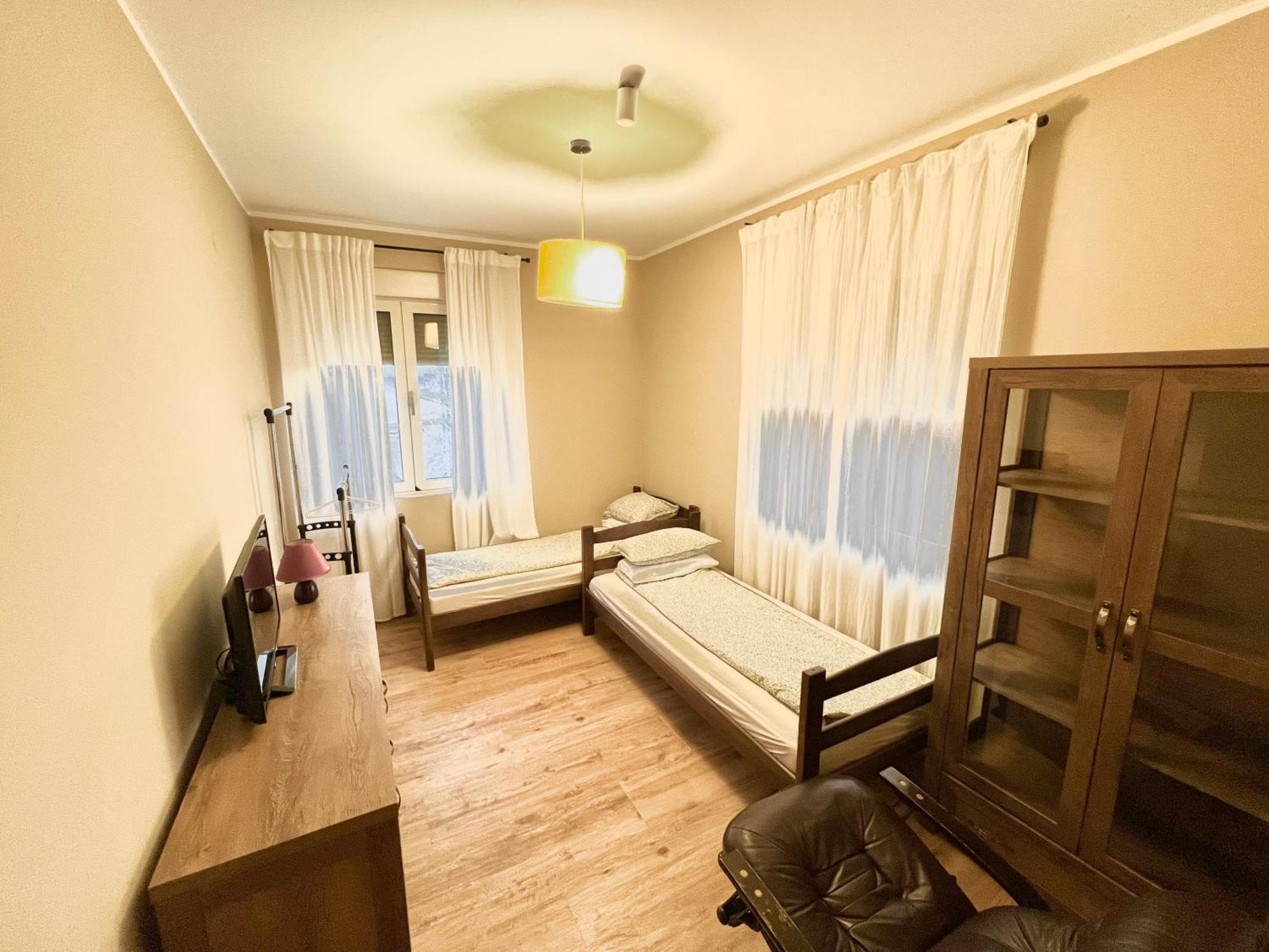 Roomsapartments Popcourt Pančevo Eksteriør billede