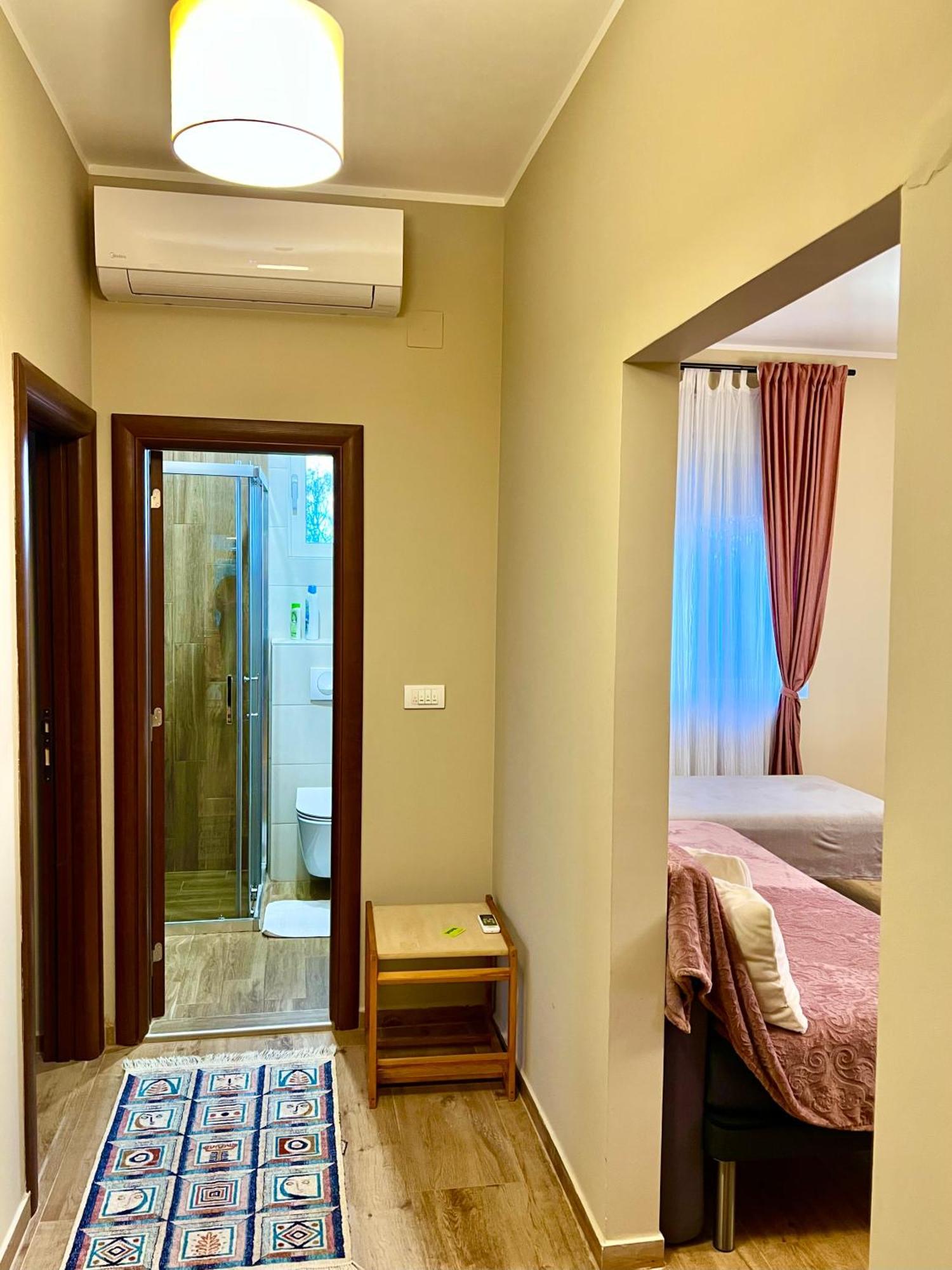 Roomsapartments Popcourt Pančevo Eksteriør billede